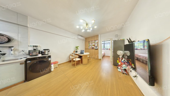 光纤小区二手房实景图