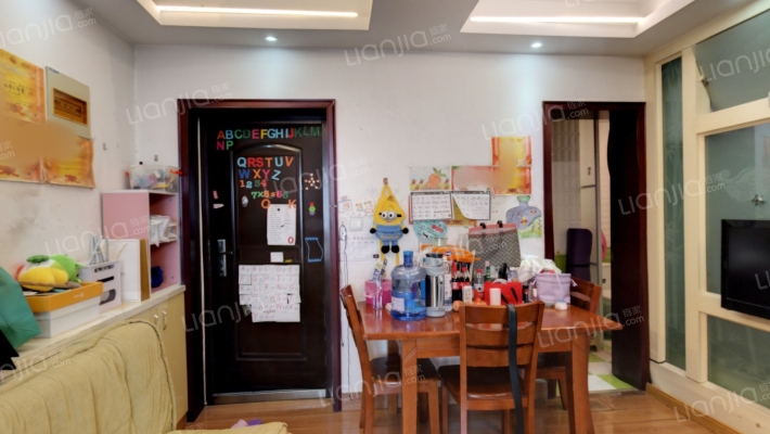 首座国际公寓二手房实景图