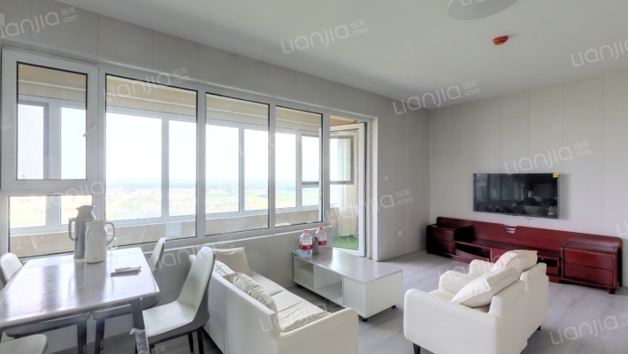 安徒生童话小镇二手房实景图