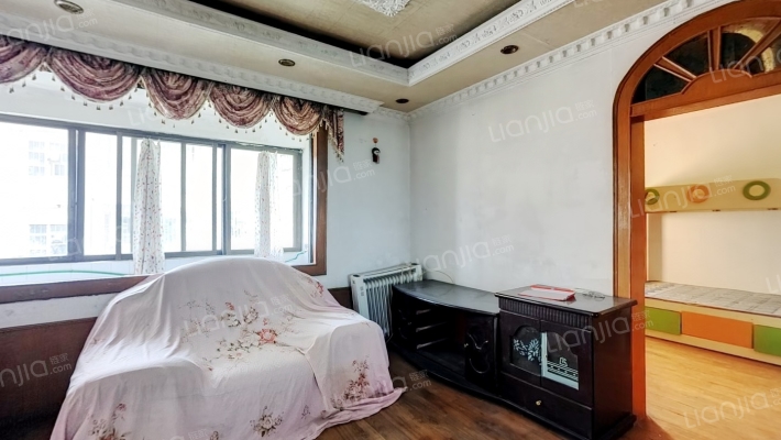 澳龙花园二手房实景图