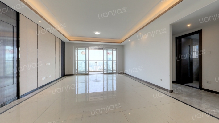 花样年香门第南区二手房实景图