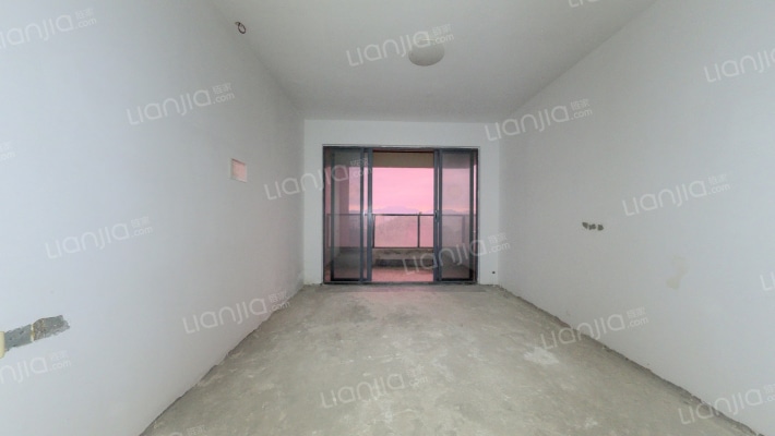 新力帝泊湾二手房实景图