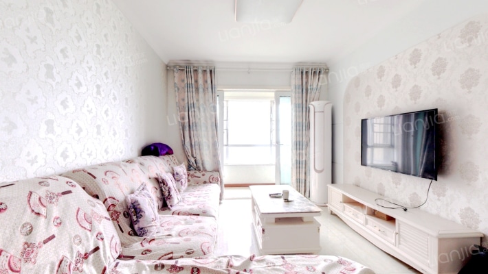 中航翡翠城三期一组团二手房实景图