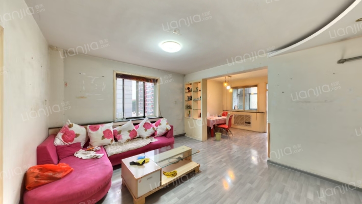 天城集团宿舍二手房实景图