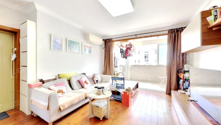 河畔雅苑二手房实景图