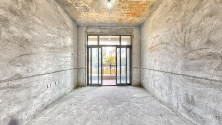 恒大滨河左岸二手房实景图