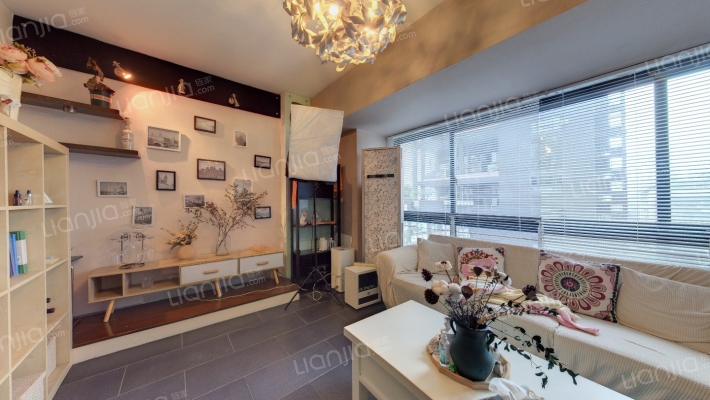 曼哈顿自然派二手房实景图