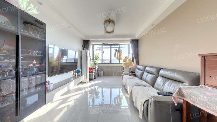 天虹二村二手房实景图