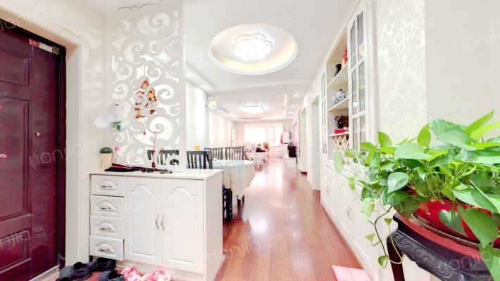 湖光山色北区二手房实景图