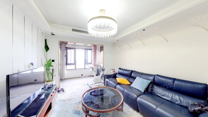 中星城际广场萃苑二手房实景图