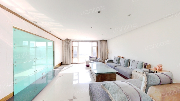 莱茵河畔二手房实景图