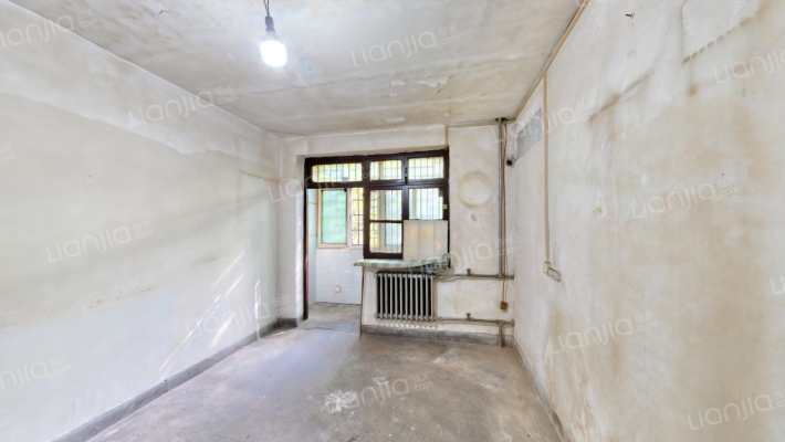 西安石油勘探仪器总厂10号住宅楼二手房实景图