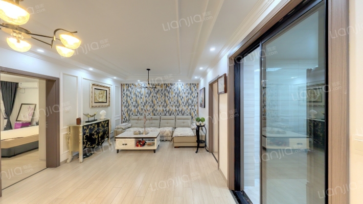 宝隆花园二手房实景图