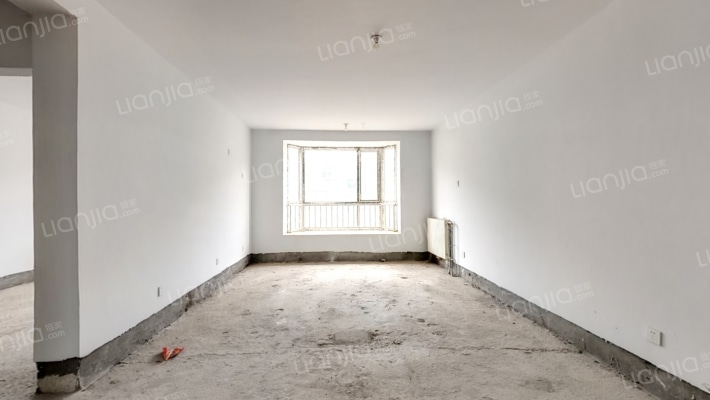 西豪丽景B区二手房实景图