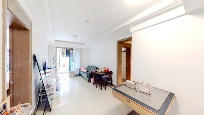 国贸天峯二手房实景图