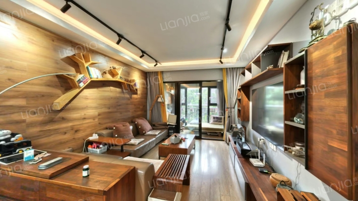 万科公园里二手房实景图