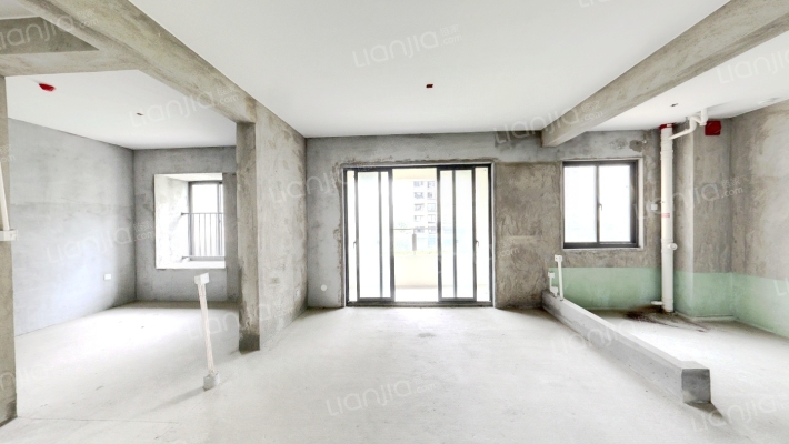 霞镜新城八区二手房实景图