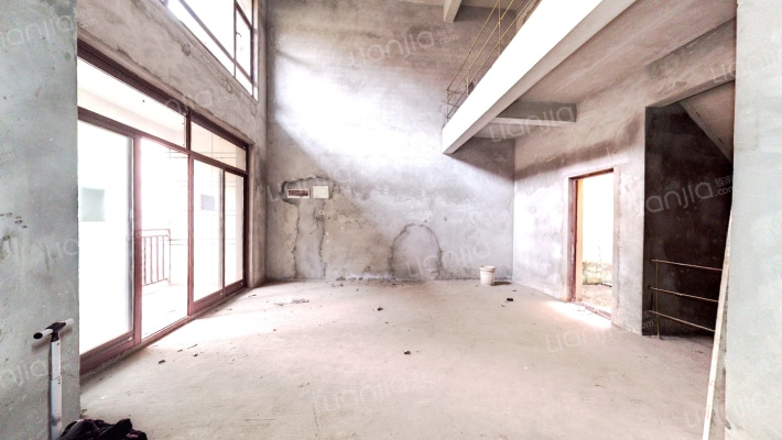 龙城御府二手房实景图