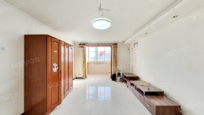 金顶街二区二手房实景图