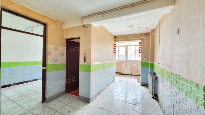 酒厂宿舍楼二手房实景图