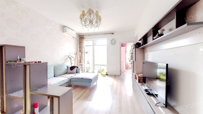 良运缤纷四季二手房实景图