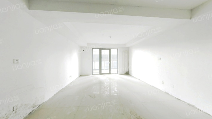 大陆青年都会二手房实景图