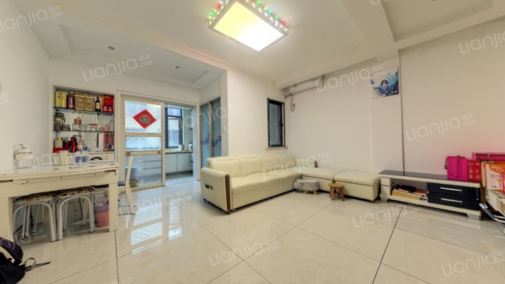 奇景家苑二手房实景图