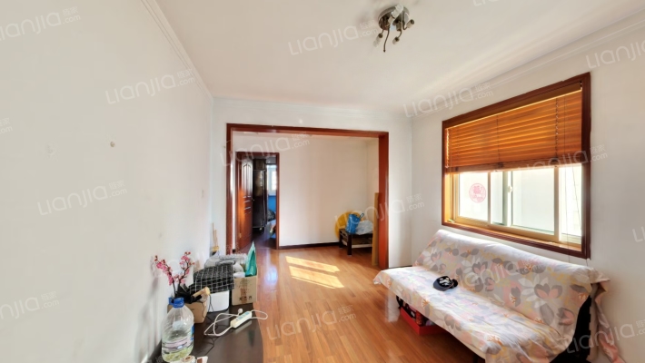 吉宁里二手房实景图