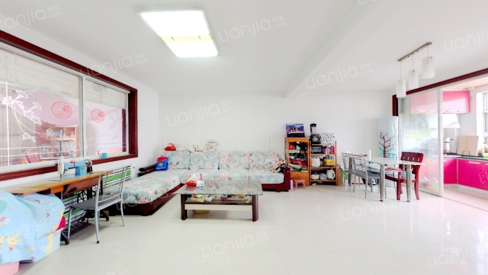 幸福小区二区二手房实景图