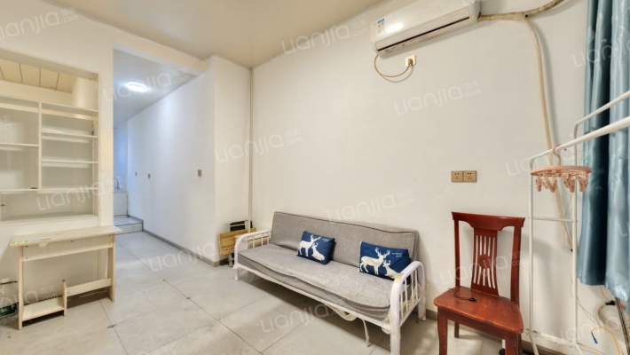 四合院二手房实景图