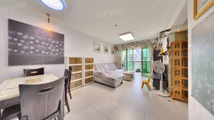 信义假日名城五期B山翠居二手房实景图