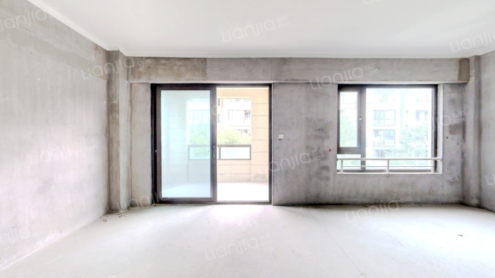 东郡公馆二手房实景图