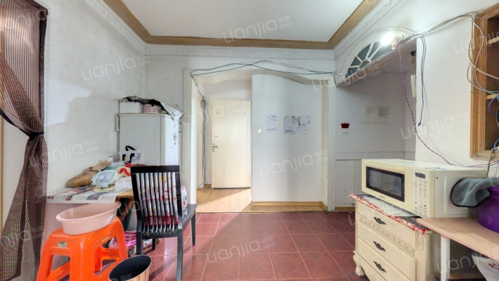 国权北路413弄二手房实景图