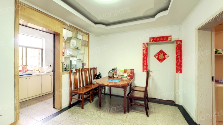 绣衣东村西区二手房实景图