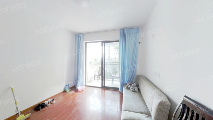 万隆花苑二手房实景图