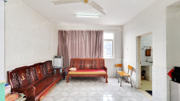 东方新地二手房实景图