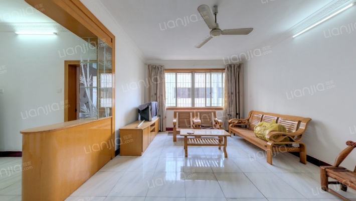 金桥嘉苑二手房实景图