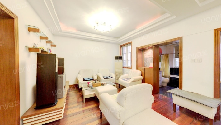 东泰花苑二手房实景图