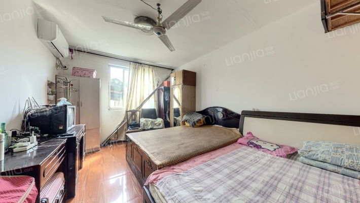 西门新村二手房实景图