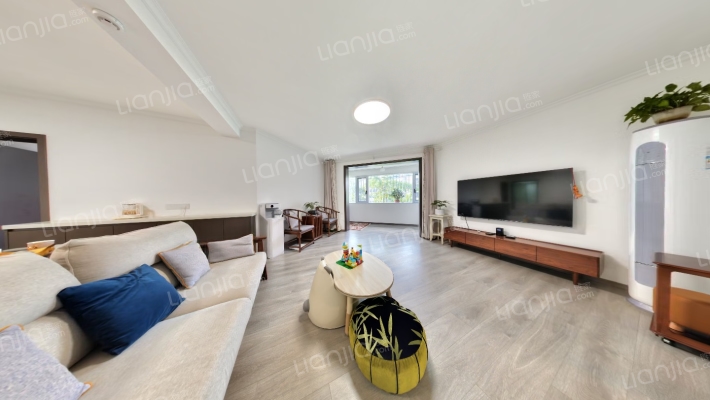 四道街15号二手房实景图