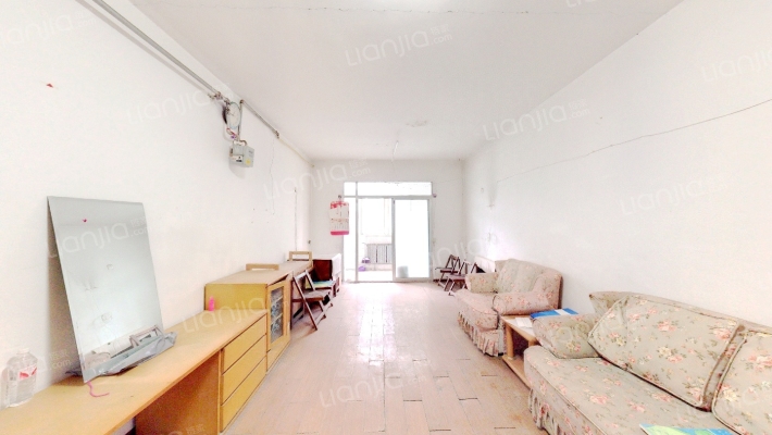 北运河畔花园二手房实景图