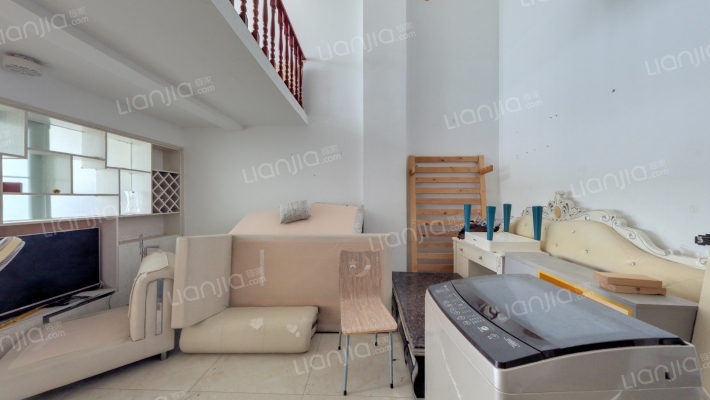 明悦臻爱城二手房实景图