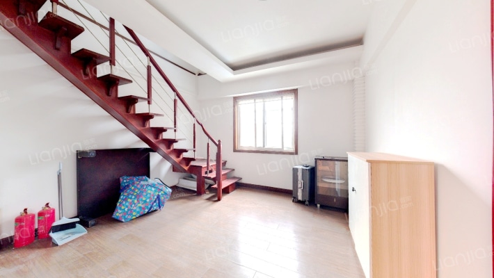 汽配城永康段二手房实景图