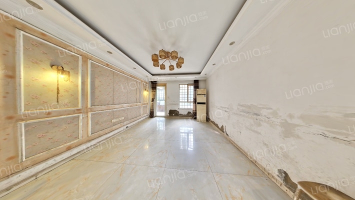 保利拉菲二手房实景图