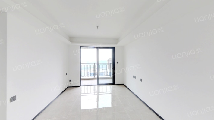 万科云翠隐秀二手房实景图