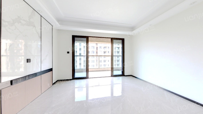 东樾名庭二手房实景图