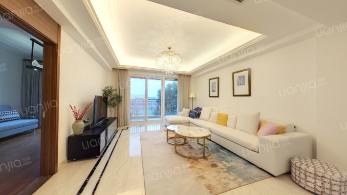 万科翡翠云台二手房实景图