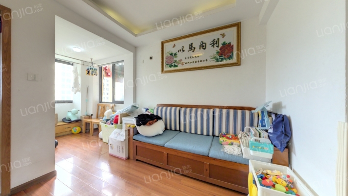 郡枫绿园东区二手房实景图