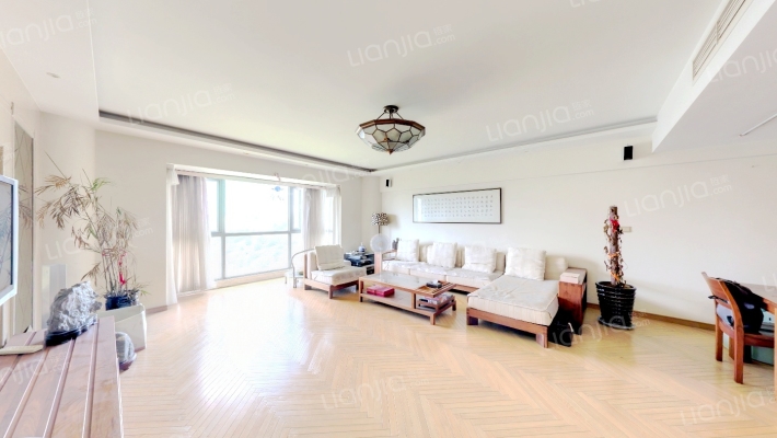 嘉鸿花园二手房实景图