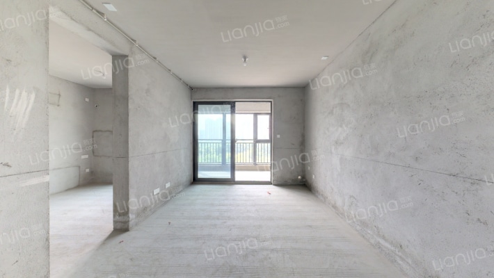 尚泽臻园二手房实景图